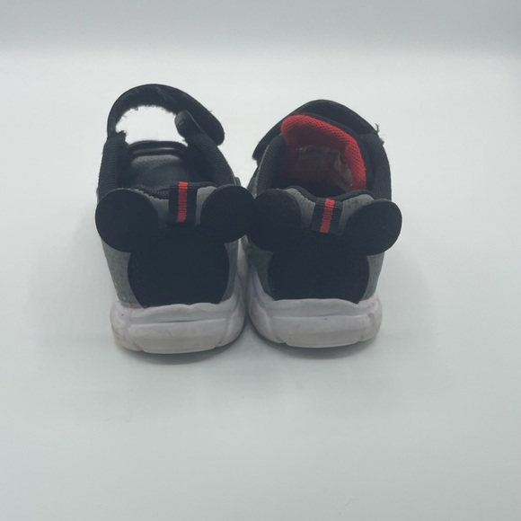 Disney junior Mickey Mouse kid shoes size 7 - Picture 4 of 8